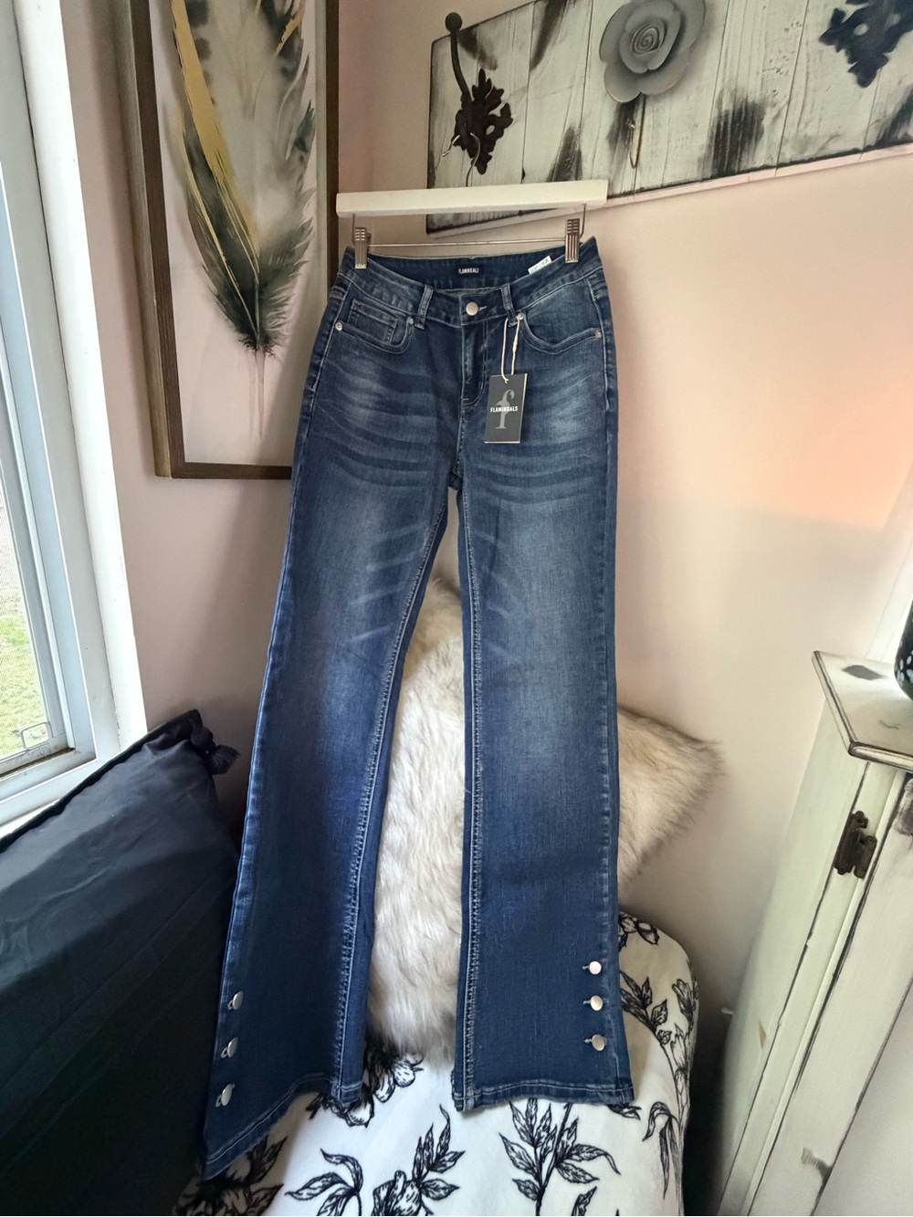 NWT Flamingals Mid Rise Button Leg Detailed Jeans